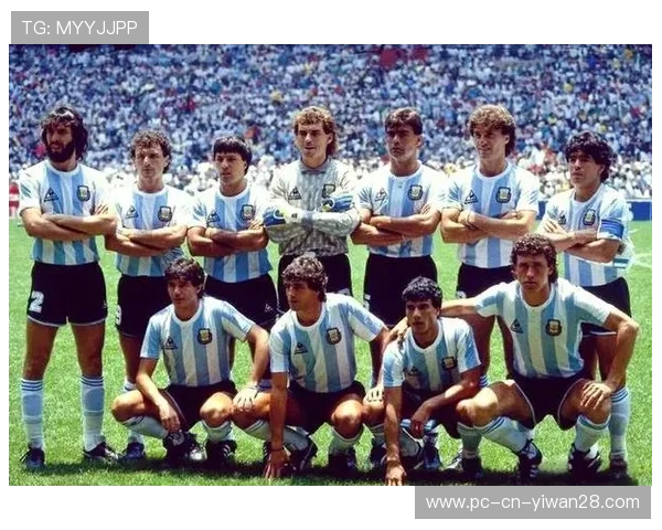 阿根廷足球传奇球星的辉煌历程与历史地位解析